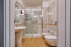 JOIVY Welcoming 3BR Flat in Milan Centre