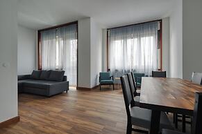 JOIVY Welcoming 3BR Flat in Milan Centre