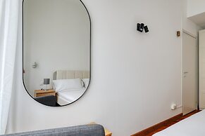 JOIVY Welcoming 3BR Flat in Milan Centre