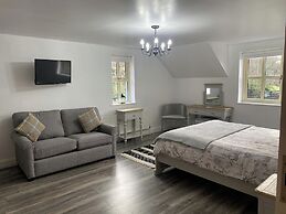 Mountain View Retreat in Rostrevor With hot Tub