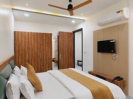 Hotel Signature