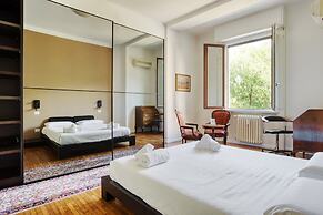 JOIVY Stylish Flat in Porta Genova