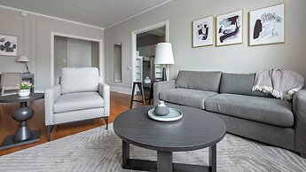 Central West End by Barsala