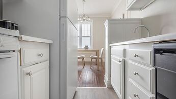 Central West End by Barsala