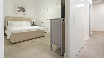 Ballpark Apartments by Barsala