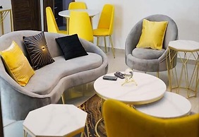Westmac Hotel and Apartments