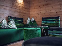 Loom Hotel