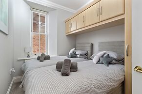 10 Mansion House - Indoor Pool Sea Views Gym