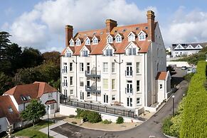10 Mansion House - Indoor Pool Sea Views Gym