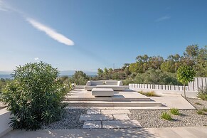 Elia Cove Luxury Villa II