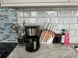 The Slipway Suite, Fowey Harbour & Parking 1 Min