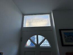 The Slipway Suite, Fowey Harbour & Parking 1 Min