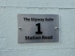 The Slipway Suite, Fowey Harbour & Parking 1 Min