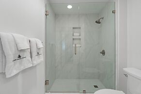 Shipwatch Riverside E104