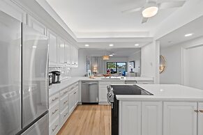 Shipwatch Riverside E104