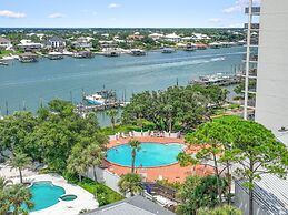 Shipwatch Riverside E104