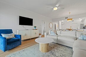 Shipwatch Riverside E104