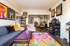 Mayfair 3-bed 5-guest Berkeley Square 1729 House