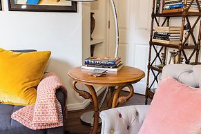 Mayfair 3-bed 5-guest Berkeley Square 1729 House