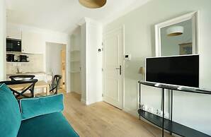 Apartment Center of Paris