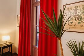 Casa Milano Vintage Vibes with balcony