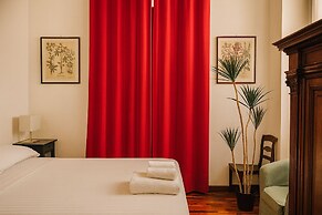 Casa Milano Vintage Vibes with balcony