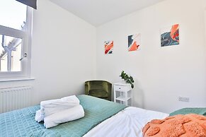 3 Bed Duplex in Central Pontcanna