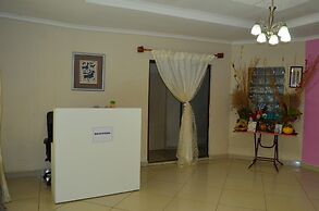 Chobe Kulotu Guest House