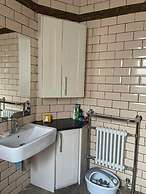 Stone Lodge B&B