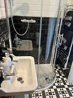 Stone Lodge B&B