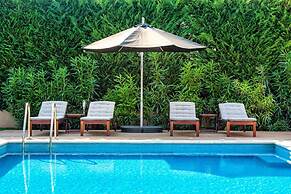 Onar Luxury Villa in Sani Halkidiki