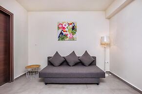 Onar Luxury Villa in Sani Halkidiki