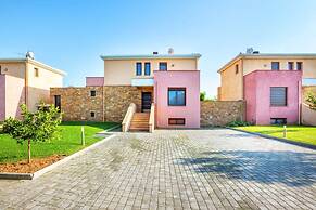 Onar Luxury Villa in Sani Halkidiki