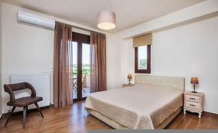 Onar Luxury Villa in Sani Halkidiki