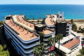 Apartamentos Palmera Beach frente al mar