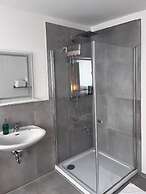 Haven - Hotel Dona