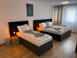 Haven - Hotel Dona