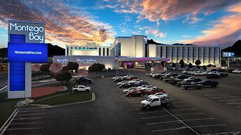 Montego Bay Resort Casino by Peppermill Resorts