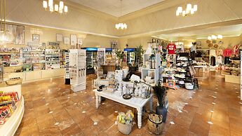 Rainbow Hotel Casino by Peppermill Resorts