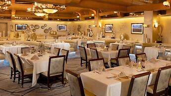 Rainbow Hotel Casino by Peppermill Resorts