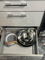 Cozy 4-bed Room Apartments in Birmingham