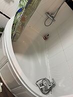 Cozy 4-bed Room Apartments in Birmingham