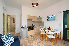 Plaisir Beachside Apts