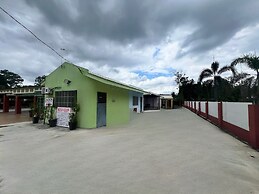 Capital O 91117 Noor Room Stay