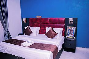 Boulevard Beechnut Hotel Warri