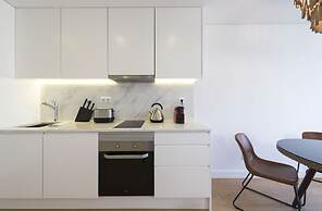Downtown Bright Balcony Apartment by Vacationy