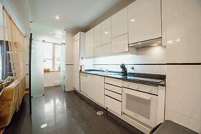 Arcozelo Pool Garage by Vacationy