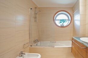 Arcozelo Pool Garage by Vacationy