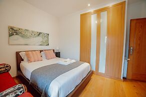 Arcozelo Pool Garage by Vacationy