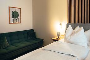 B&B Number 1